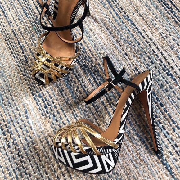 SCHUTZ Shoes - Schutz Platform Super High Heels Black White